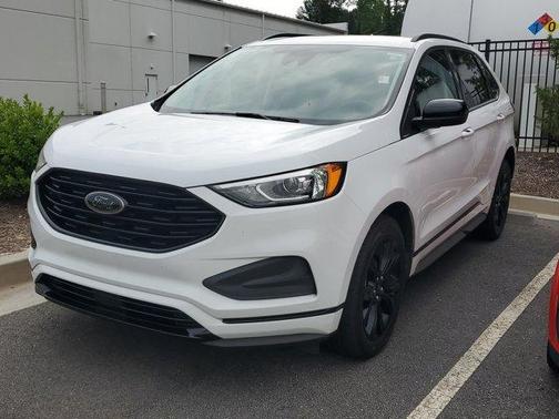 2022 Ford Edge SE