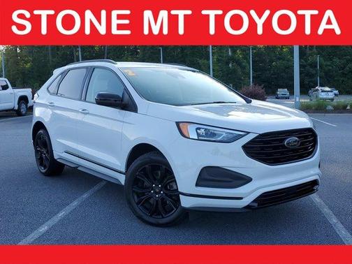 2022 Ford Edge SE