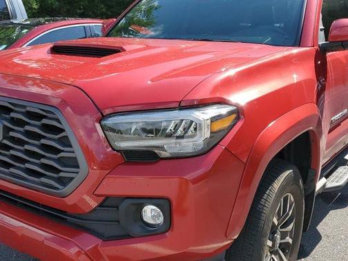 2022 Toyota Tacoma TRD Sport