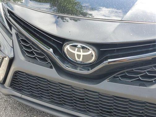 Midnight Black Metallic 2024 Toyota Camry SE