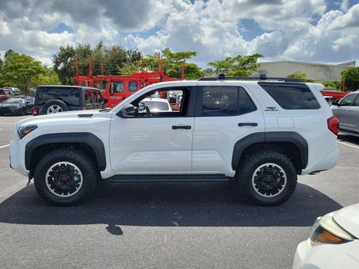 2025 Toyota 4Runner TRD Off Road