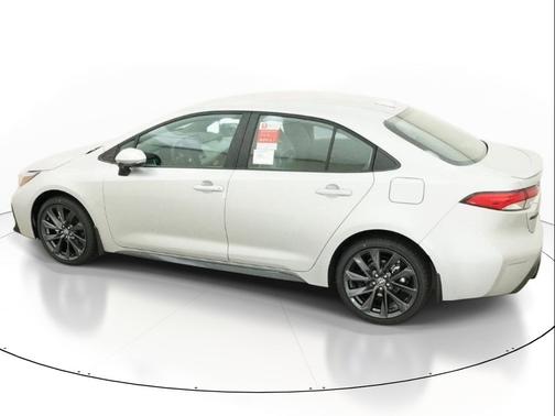 Classic Silver Metallic 2026 Toyota Corolla SE