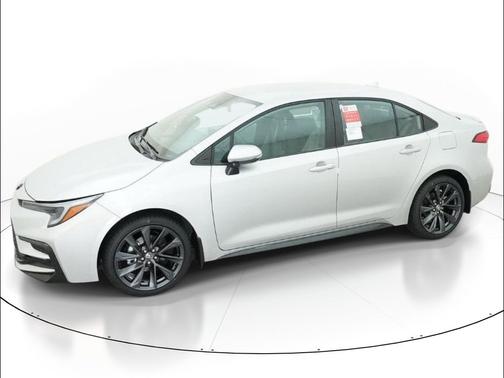 Classic Silver Metallic 2026 Toyota Corolla SE