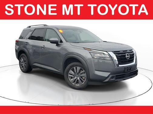 2024 Nissan Pathfinder SV