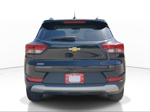 Mosaic Black Metallic 2025 Chevrolet Trailblazer LT