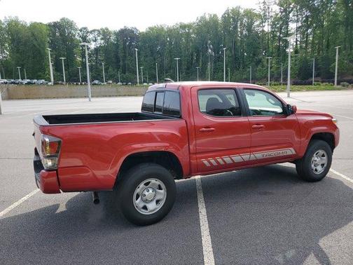 2022 Toyota Tacoma SR