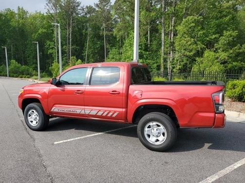 2022 Toyota Tacoma SR
