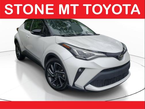 Pearl 2022 Toyota C-HR Limited
