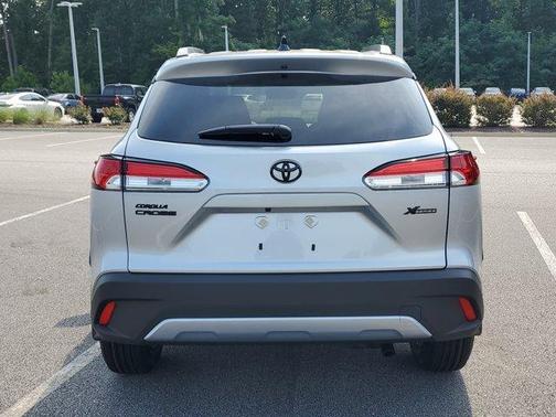 2025 Toyota Corolla Cross LE