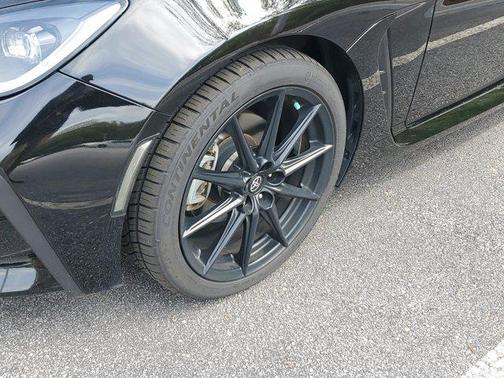 Raven 2023 Toyota GR86 Premium