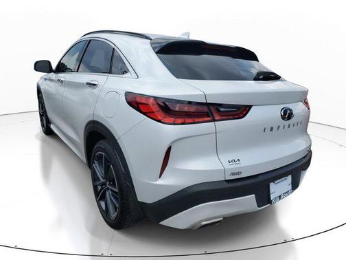 2023 INFINITI QX55 LUXE