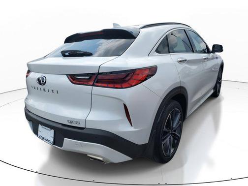 2023 INFINITI QX55 LUXE