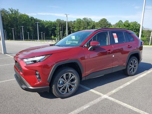 2025 Toyota RAV4 Hybrid XLE Premium