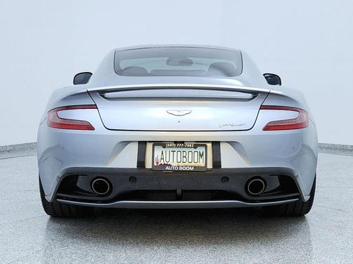 2014 Aston Martin Vanquish V12