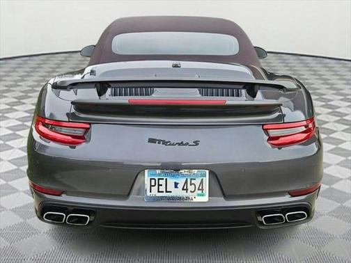 2017 Porsche 911 Turbo S