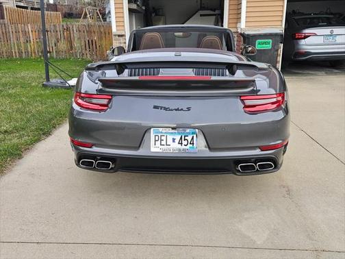 2017 Porsche 911 Turbo S