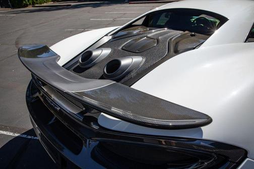 2019 McLaren 600LT Base