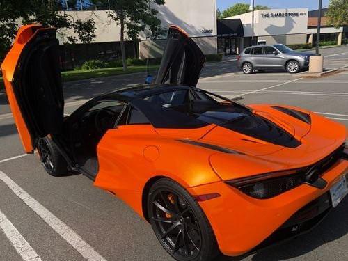 2022 McLaren 720S Base
