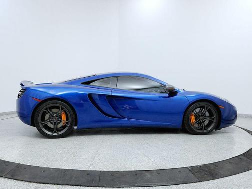2012 McLaren MP4-12C Base
