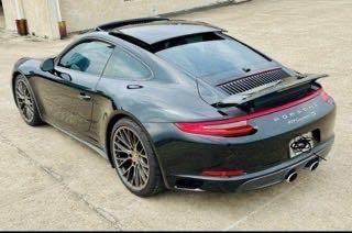 2017 Porsche 911 Carrera 4S