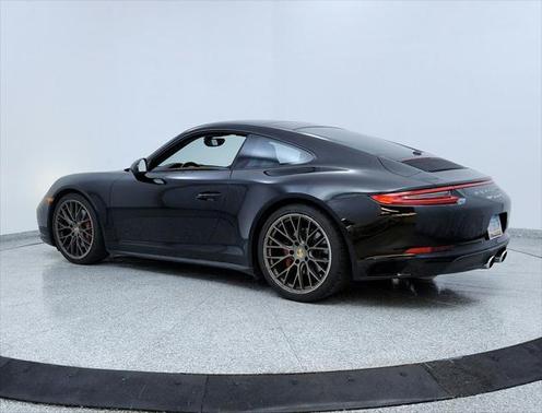 2017 Porsche 911 Carrera 4S
