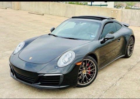2017 Porsche 911 Carrera 4S