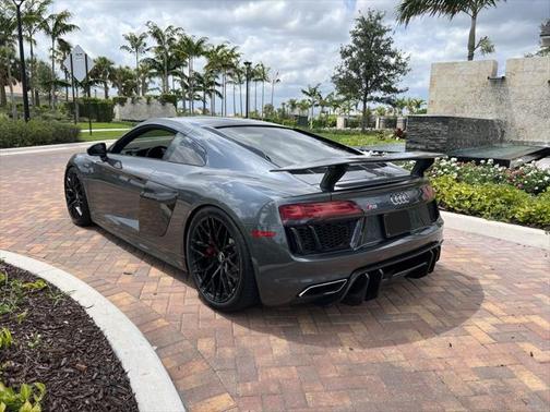 2017 Audi R8 5.2 V10