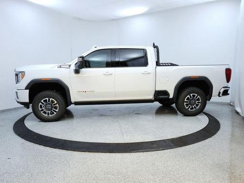 2023 GMC Sierra 2500 AT4