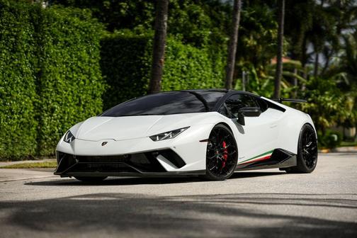 2018 Lamborghini Huracan Performante