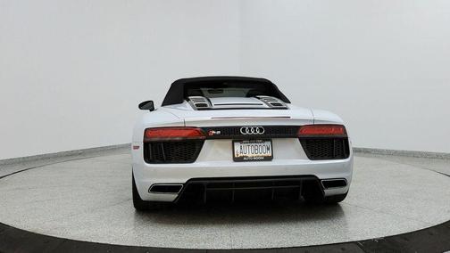 2017 Audi R8 5.2 V10