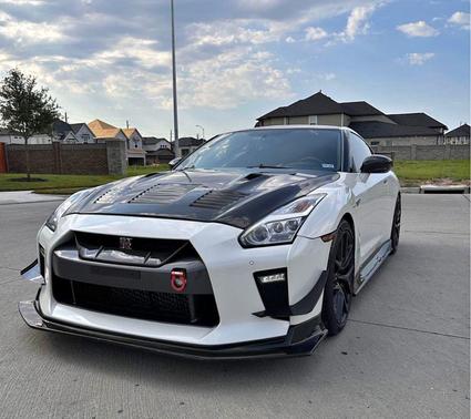 2017 Nissan GT-R Premium