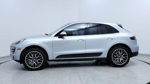 2017 Porsche Macan Base