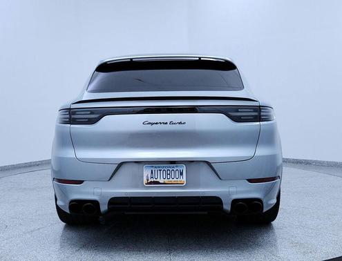 2021 Porsche Cayenne Turbo