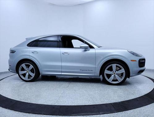 2021 Porsche Cayenne Turbo