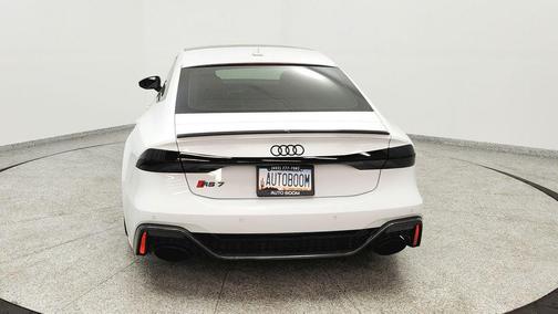 Glacier White Metallic 2021 Audi RS 7 4.0T