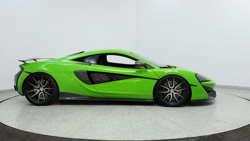 2016 McLaren 570S Base