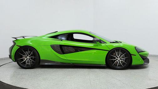 2016 McLaren 570S Base