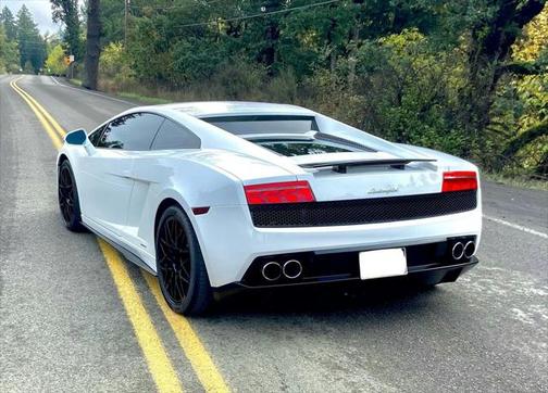 2013 Lamborghini Gallardo LP550-2