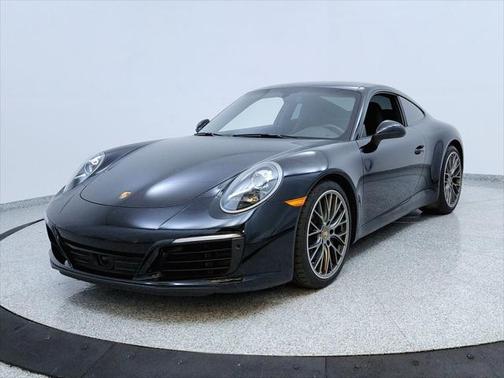 2019 Porsche 911 Carrera
