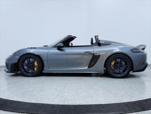 2025 Porsche 718 Spyder RS