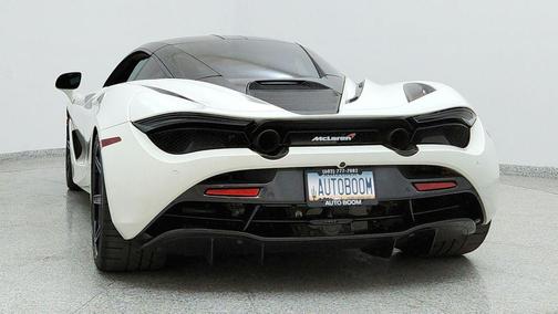 2018 McLaren 720S Base