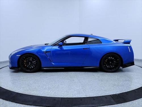 2020 Nissan GT-R Premium Dual-clutch 6-Speed Transmission