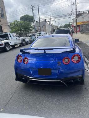 2020 Nissan GT-R Premium Dual-clutch 6-Speed Transmission