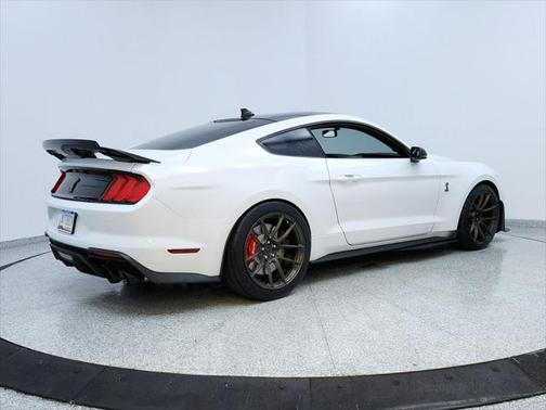 2020 Ford Shelby GT500 Base