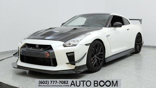 2017 Nissan GT-R Premium