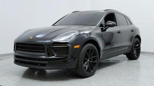 2022 Porsche Macan Base