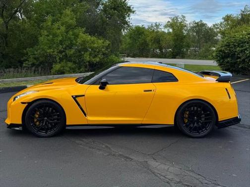 2017 Nissan GT-R Premium
