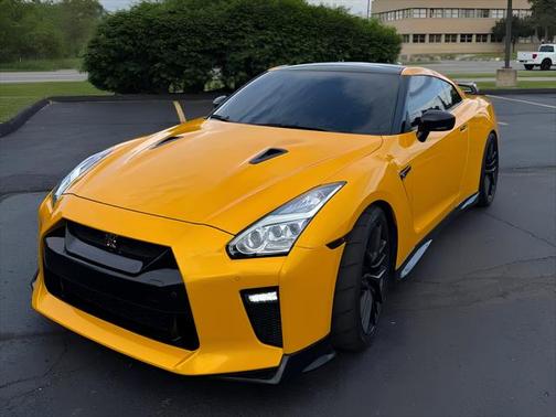 2017 Nissan GT-R Premium
