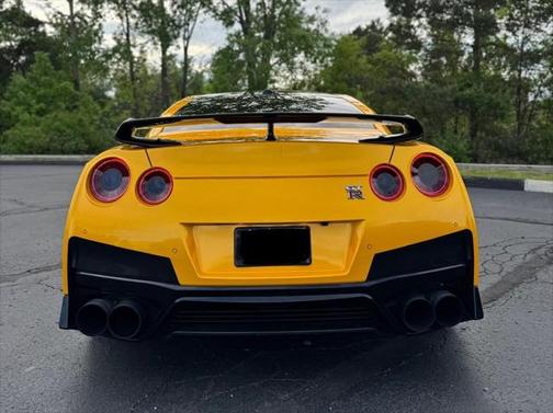 2017 Nissan GT-R Premium