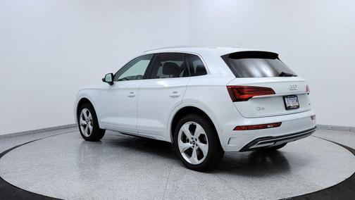 2021 Audi Q5 45 Prestige